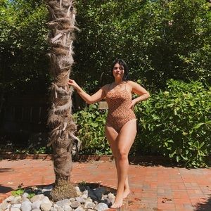 Meet your Posher, Hannab